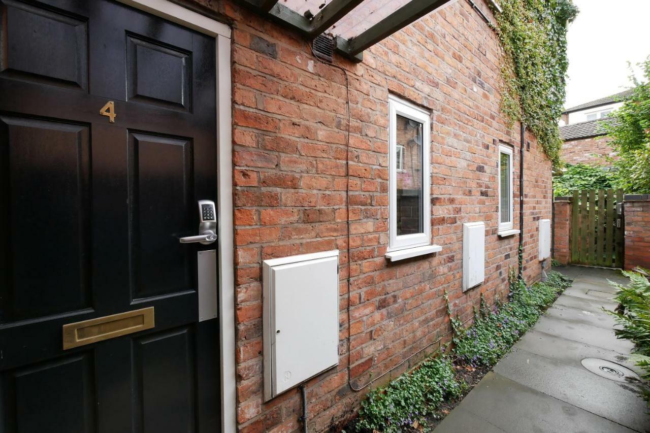 Crewe Short Lets 4 Victoria Court, Crewe Apartment Luaran gambar